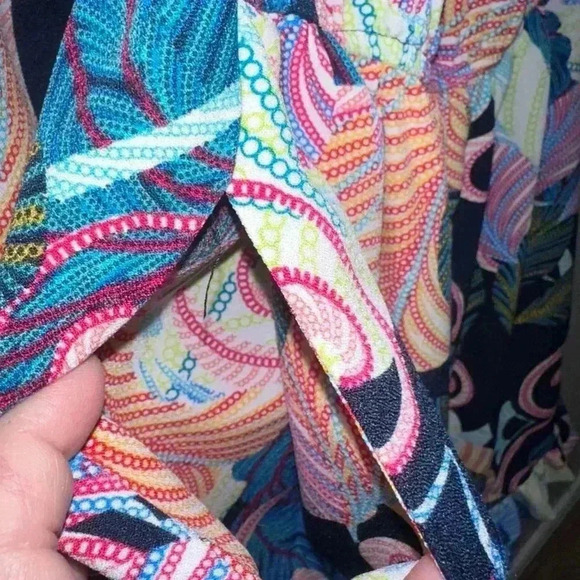 Be by Cheetah B / Off The Shoulder Floral Romper Ruffle Hem / Size 8! - Picture 14 of 14